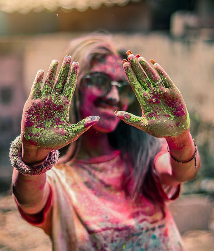 Keeping Your Skin Safe & Healthy Before Holi
