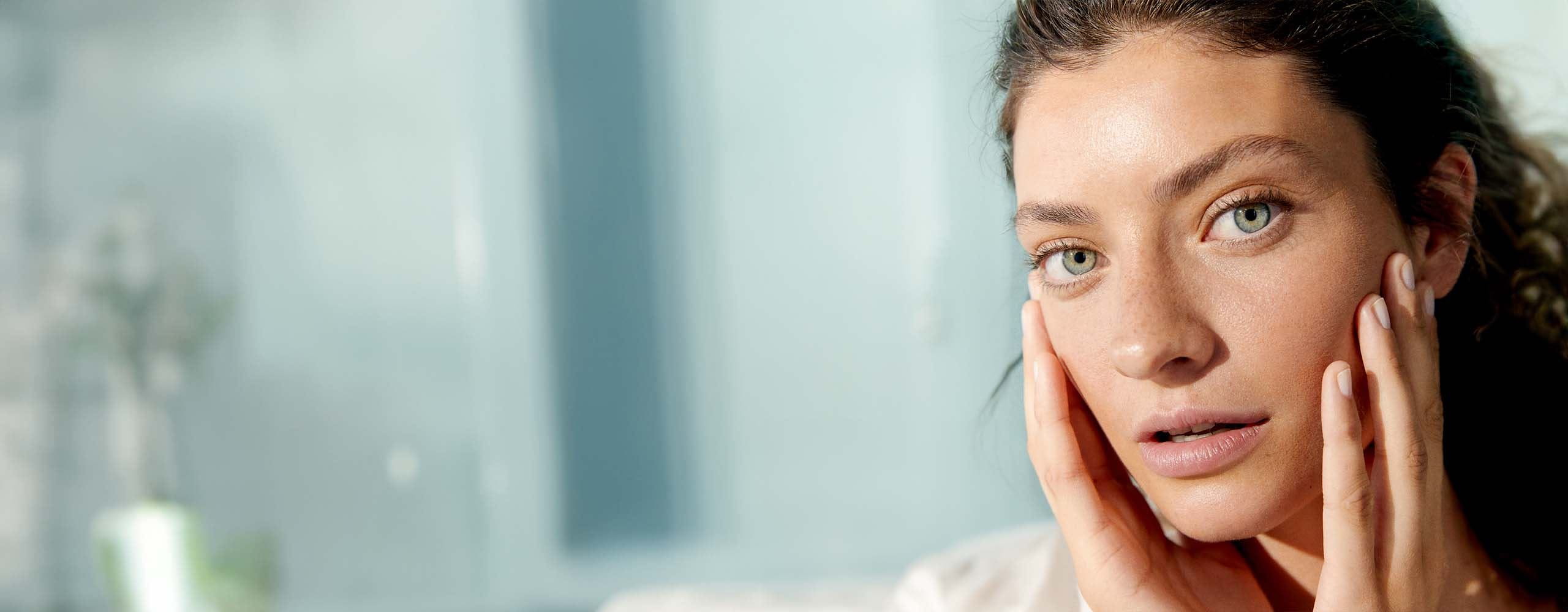 esfoliare il viso con lo scrub meccanico