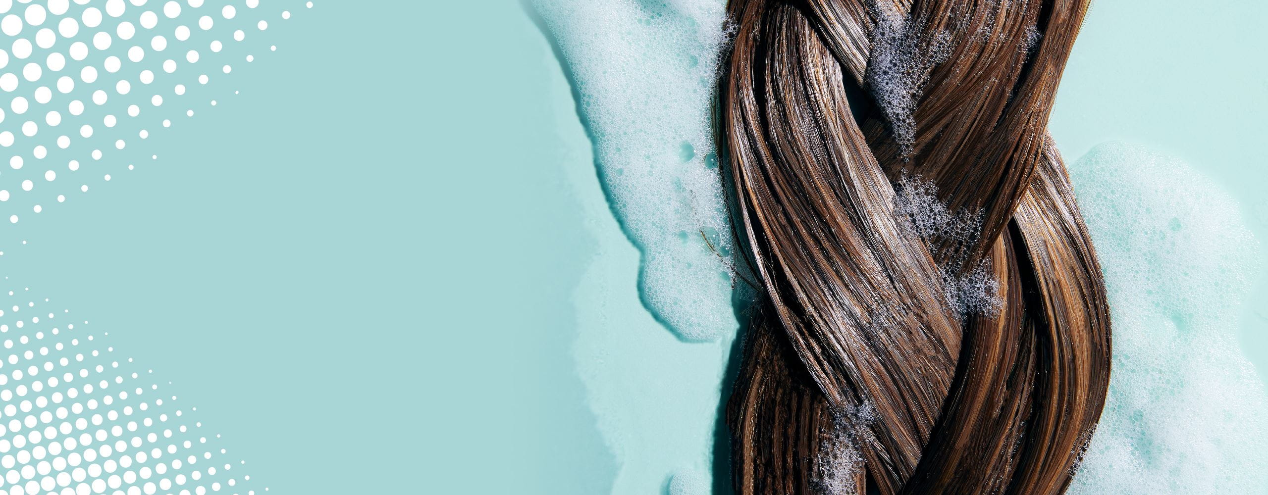 Tłusty łupież – co musisz o tym wiedzieć?