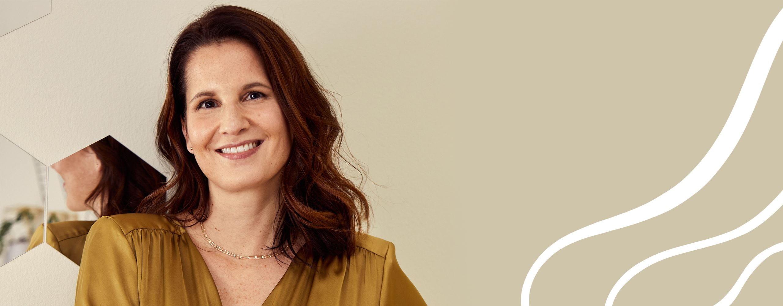 Długie włosy po 50. Czy to możliwe?