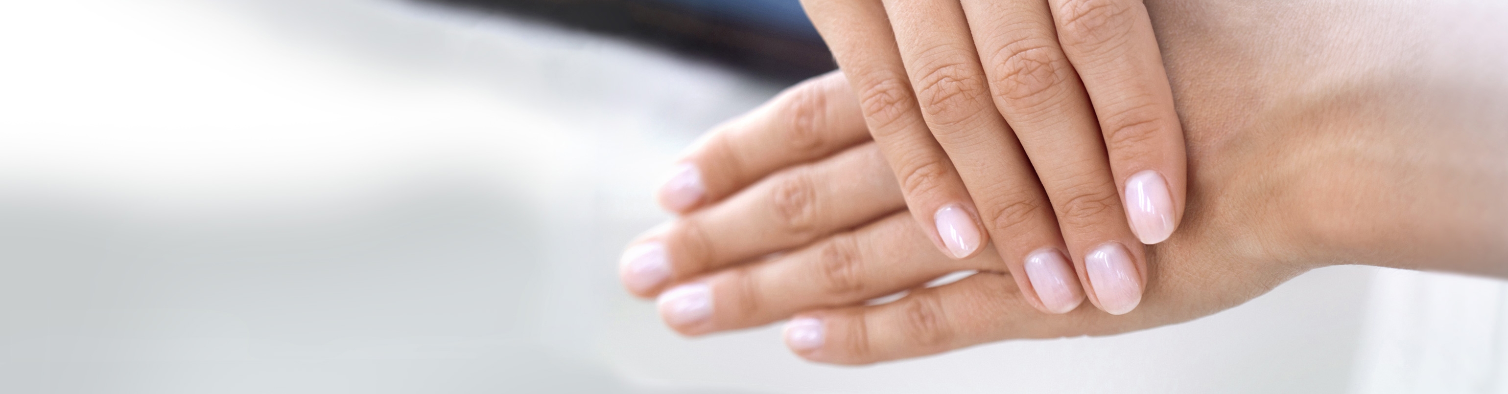 Jak zadbać o dłonie