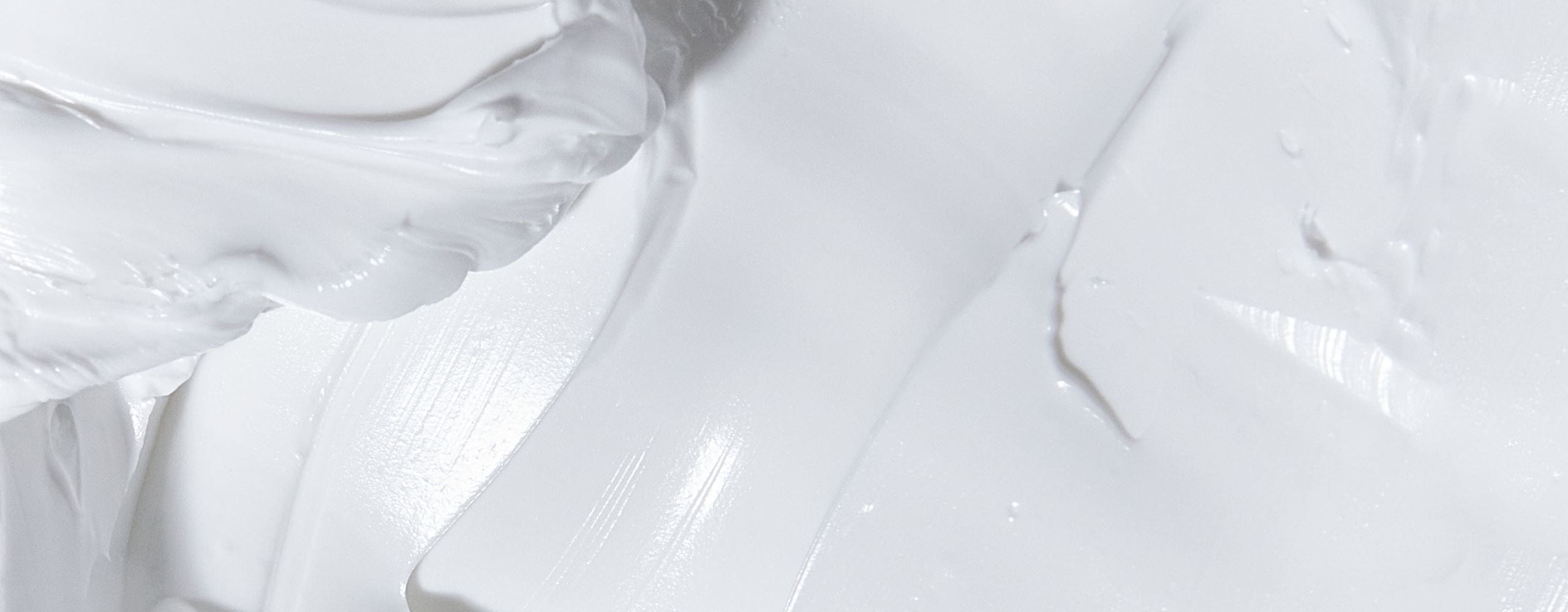 Peptydy w kosmetyce – co dają skórze?