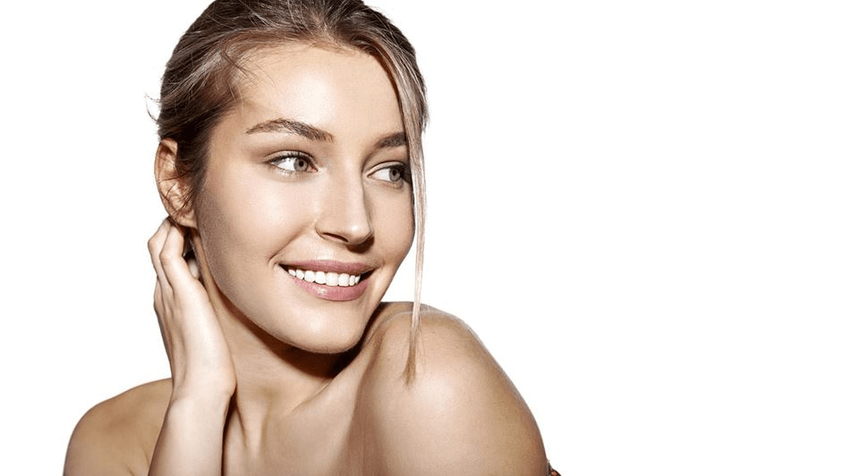 rosto de mulher com pele do queixo suave