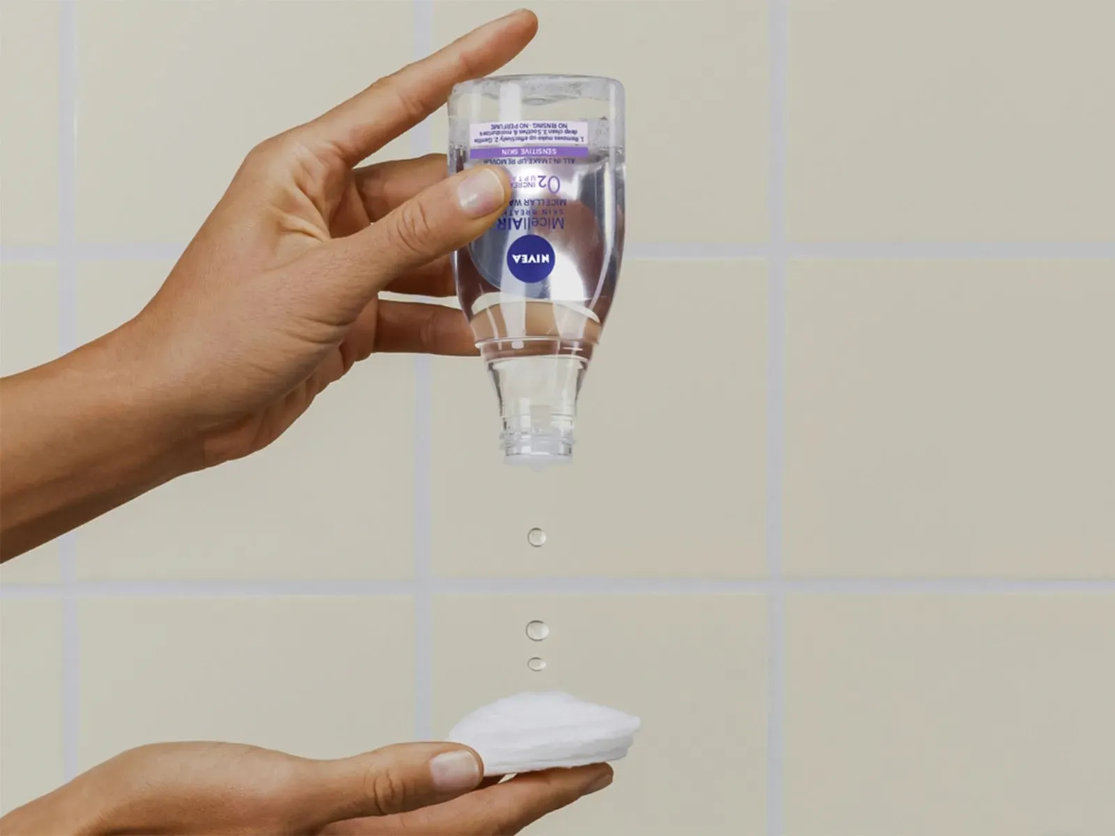 desmaquilhantes com água de rosas NIVEA