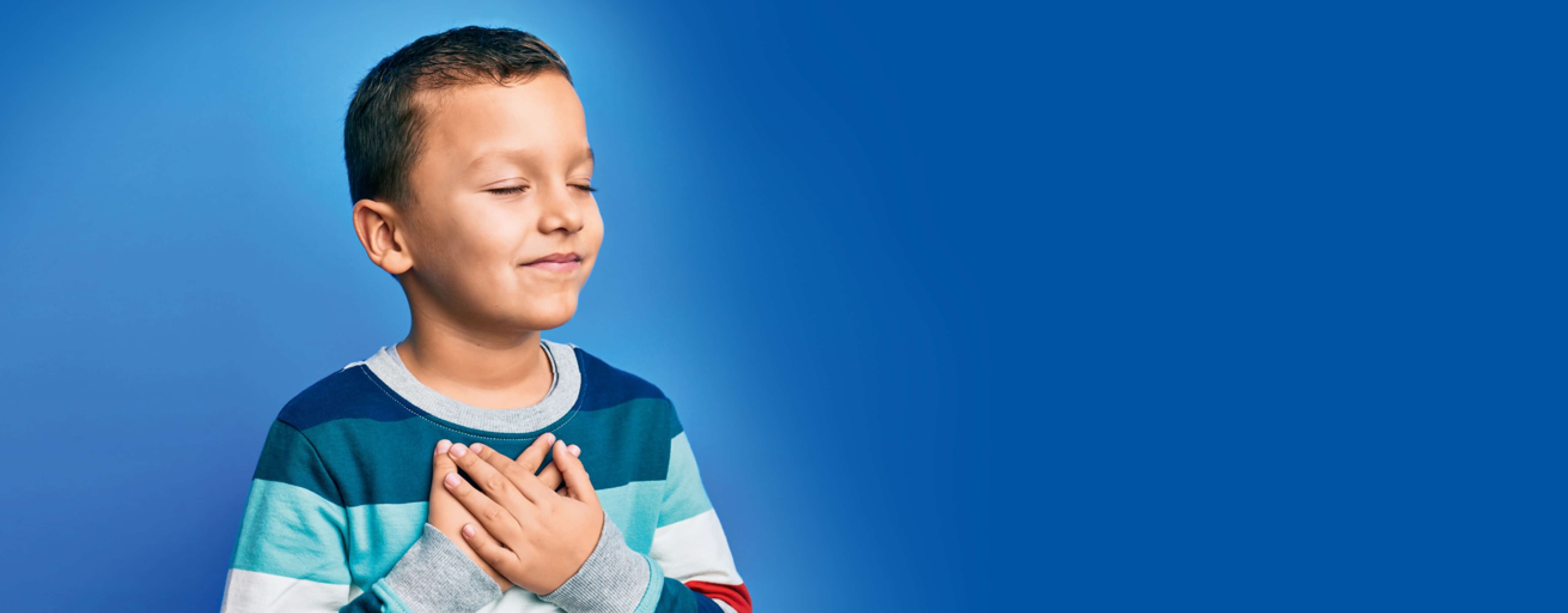 Подарите заботу детям вместе с NIVEA!