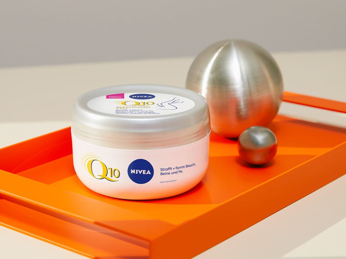 NIVEA  Remodelačný telový krém Q10 plus 