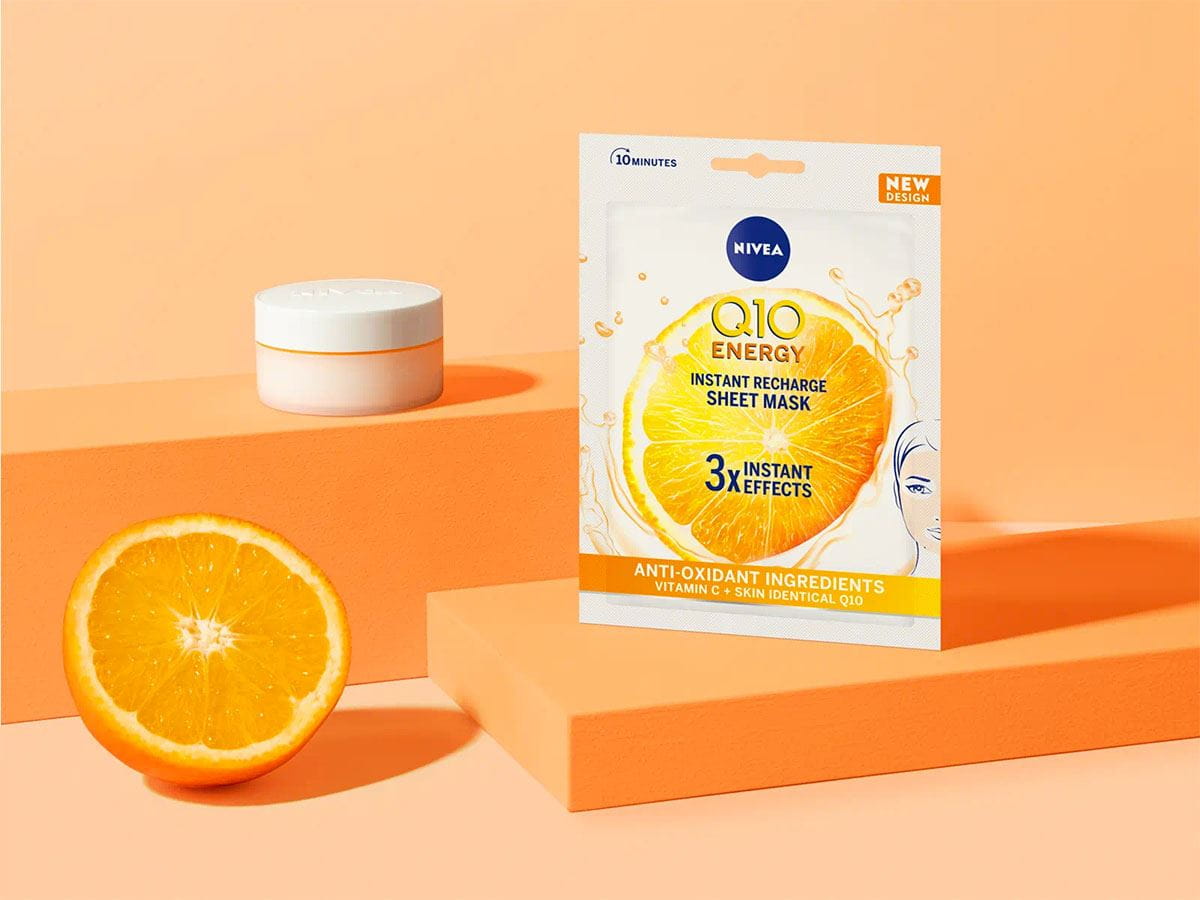 ENERGIZUJÚCA 10-MINÚTOVÁ TEXTILNÁ MASKA Q10