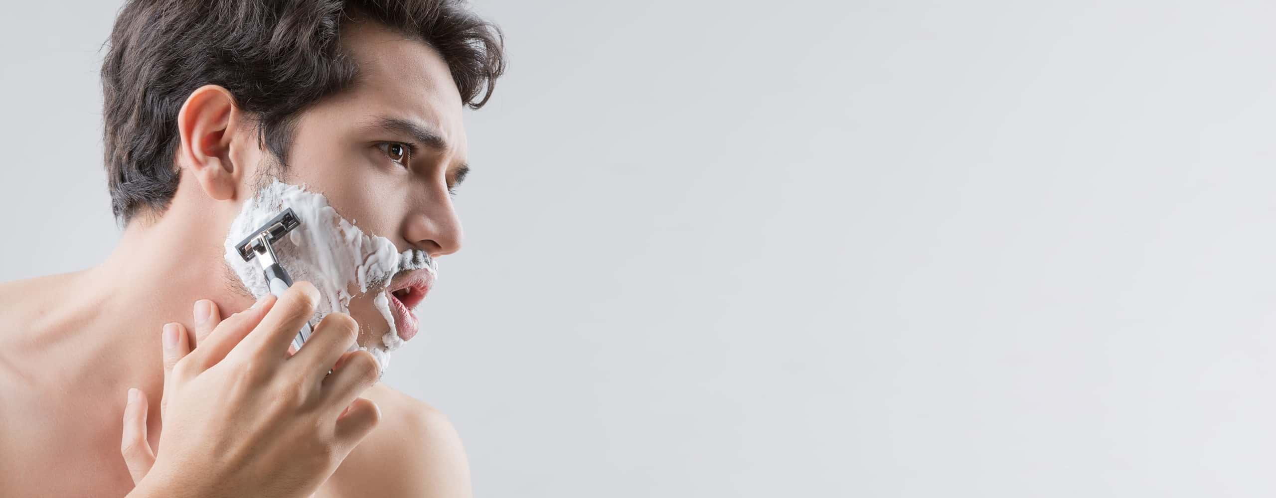 สิวจากการโกนหนวด