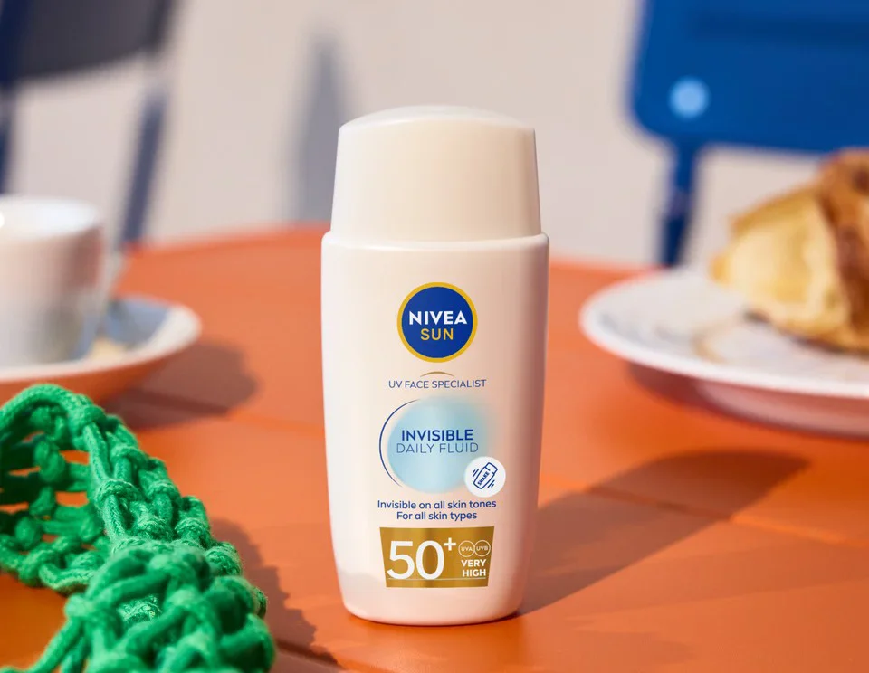 กันแดดสำหรับคนหน้ามัน ของ Nivea พร้อมทั้งช่วยควบคุมความมัน ไม่กวนเมคอัพ