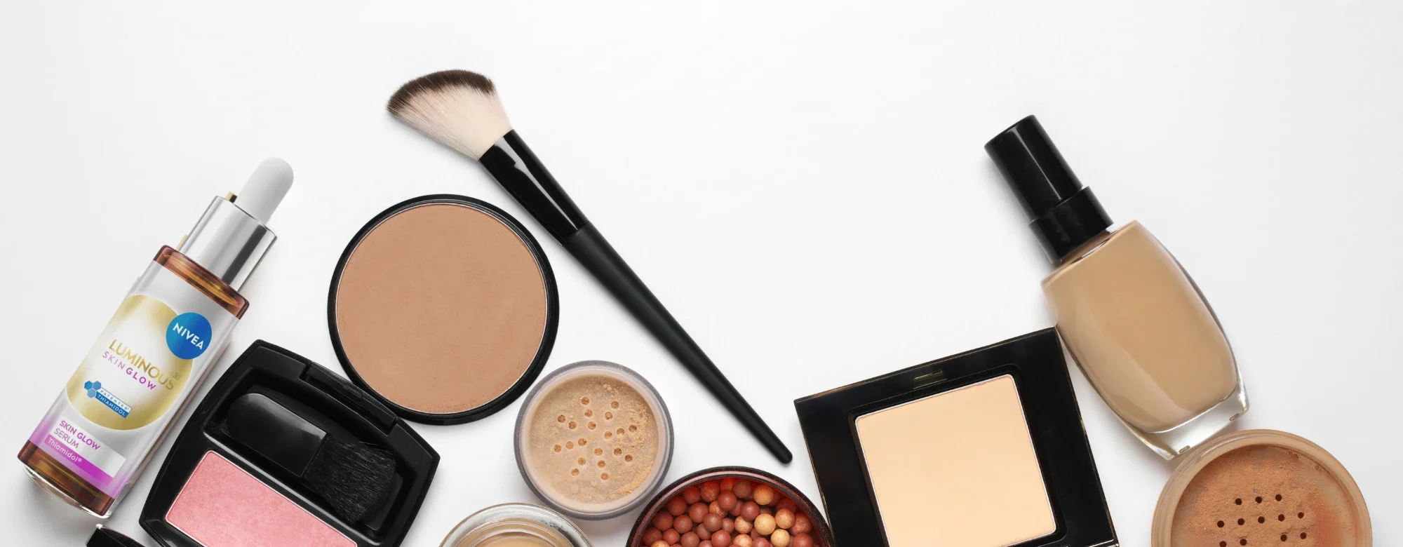 7 ขั้นตอนการแต่งหน้าฉบับมือใหม่ เปลี่ยนหน้าสดเป็นงานผิวโกลว์ เหมือนมืออาชีพ